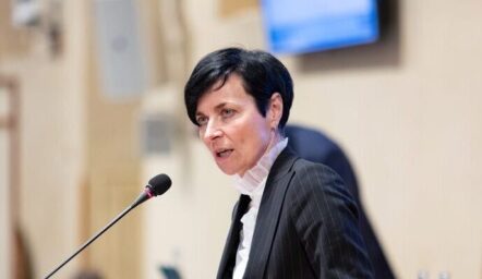 Bradáčová v Senátu