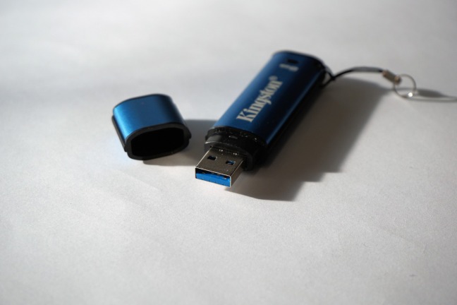 USB