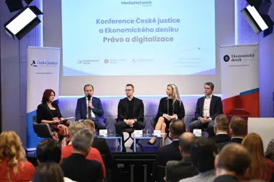účastníci konference