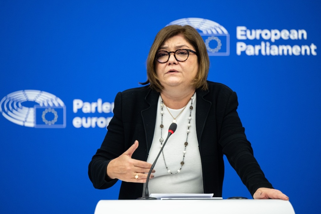 evropská poslankyně Adina-Ioana Văleanová