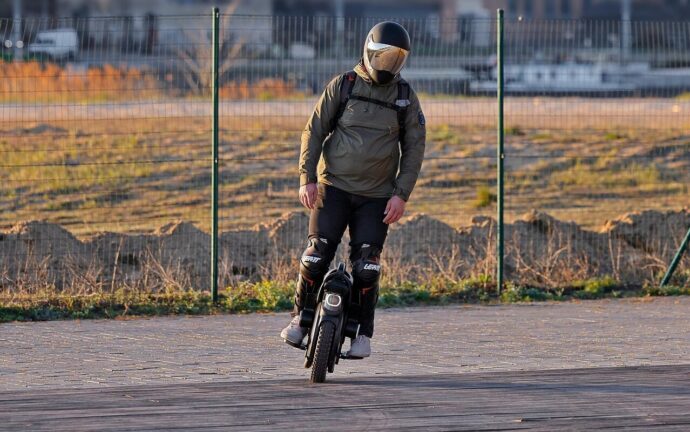 Někdy chodec, jinkdy cyklista. Přepravník je zvláštní kategorie, Foto: Pixabay