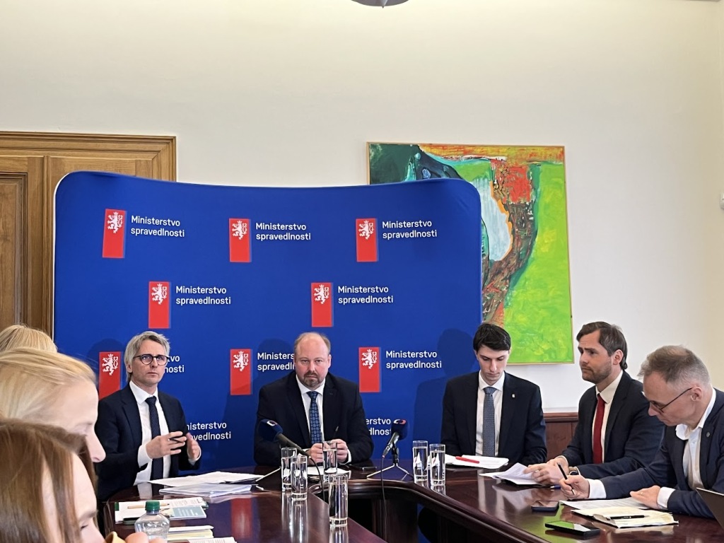 Právníci ministerstva spravedlnosti hledají spravedlnost, uvedl ministr Jeroným Tejc. Foto: Irena Válová