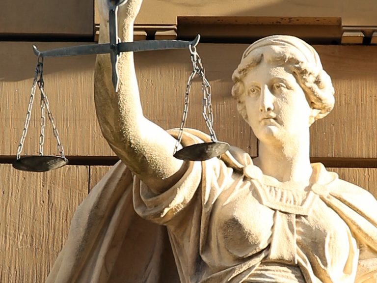 Tři žaloby na libereckém soudu